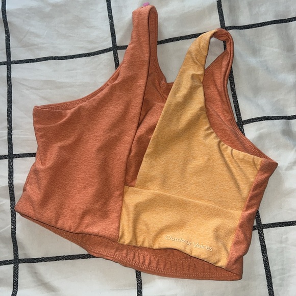 OUTDOOR VOICES SPORTS BRA - Picture 2 of 4